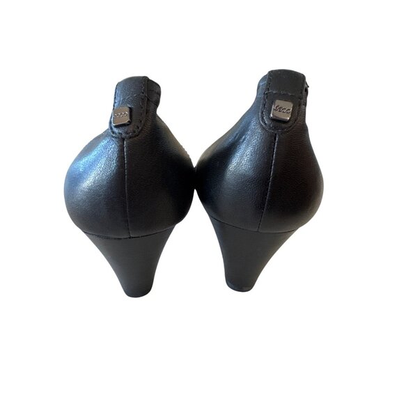 Ecco Leather Womens Low Heel Black Pumps Size 36 Elegant Dress Shoes - Picture 7 of 9